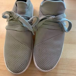 Steve Madden shoes